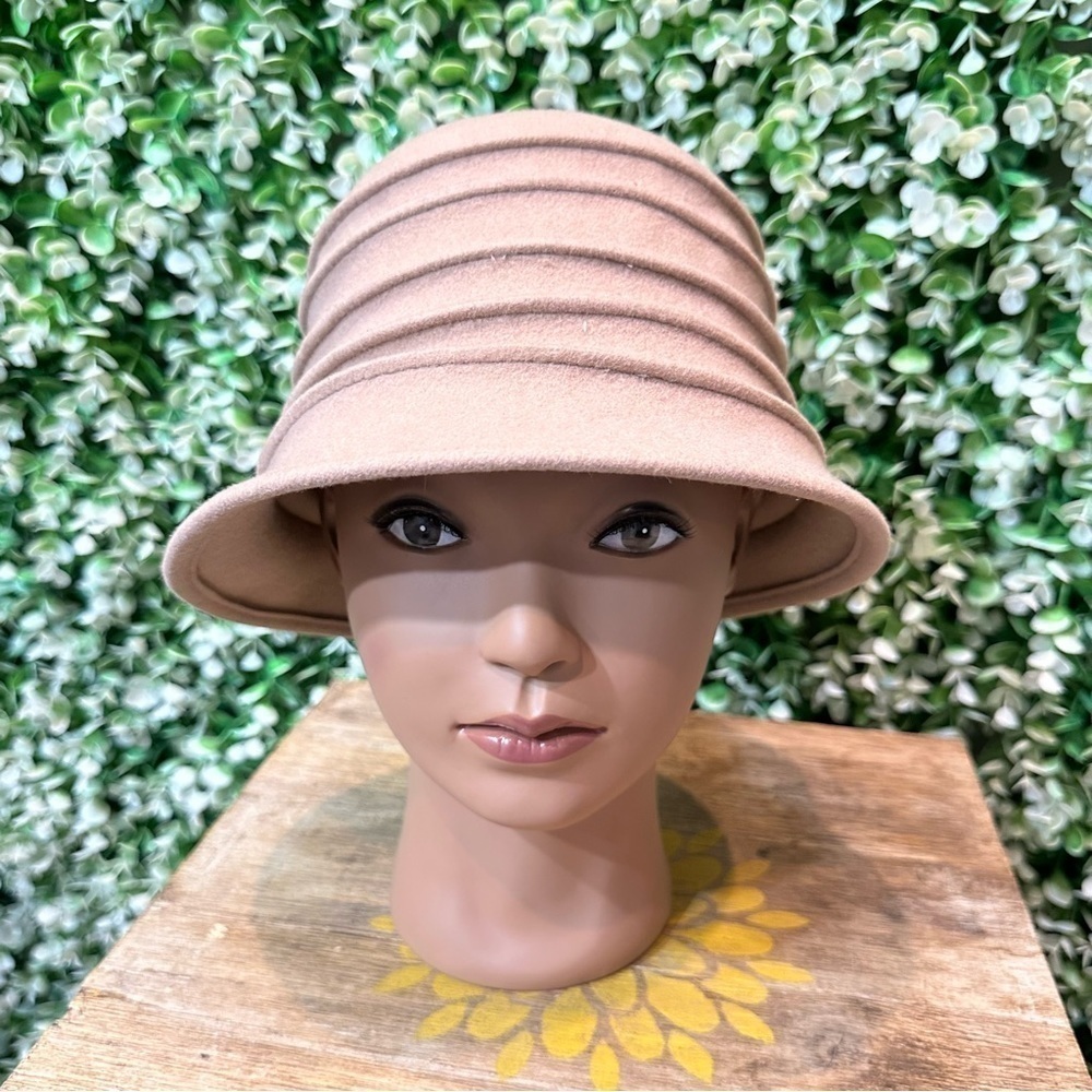 San Diego Hat Company wool neutral colored winter hat tonal piping tiered